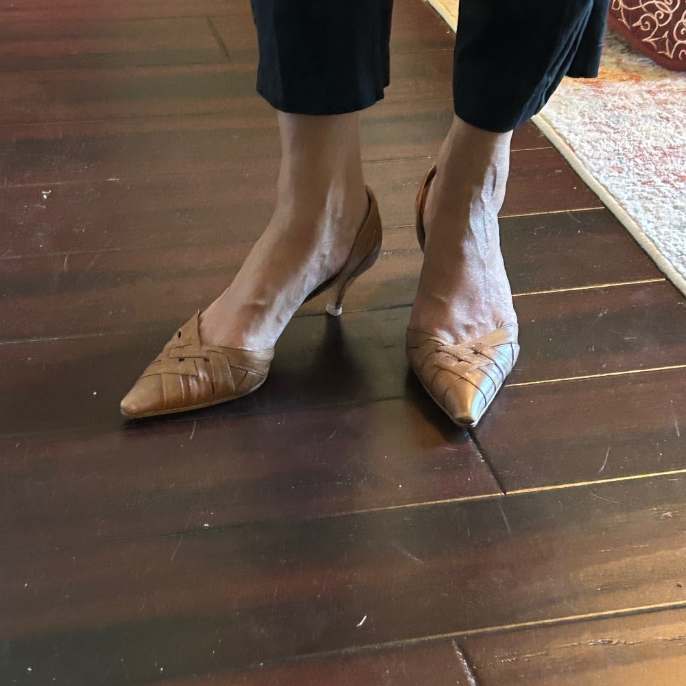 Prada Tan Leather D’Orsay Pumps – Size 37 (Fits US 7.5) – Classic Designer Heels